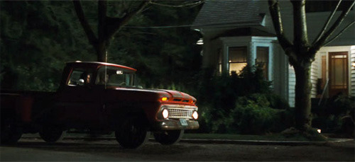 new-moon-bellas-truck