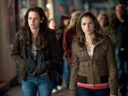 new-moon-movie-501