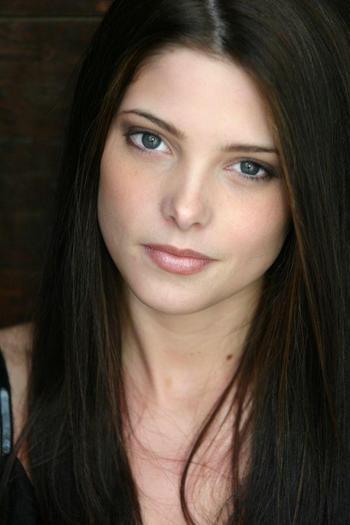 DCLICWVVDOPCBYPQCEN - Ashley Greene