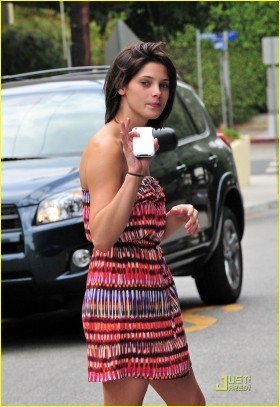 DQDVTPSFCLHFQCXYKRS - Ashley Greene