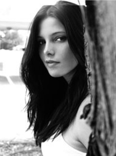 FVFYMKAGJBKZNERJPPU - Ashley Greene