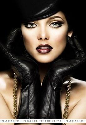 IIOOSDTHQIXTOLMIMJA - Ashley Greene