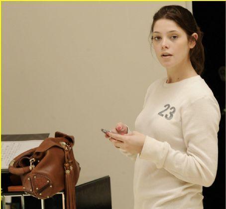 INRSUSMBIYXCATEPBFM - Ashley Greene