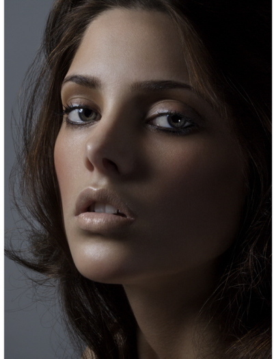 NBTVTIIELZBGSQSVOMR - Ashley Greene
