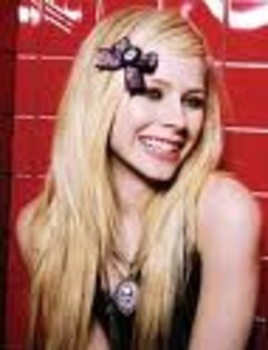 CAZKLPRO - Avril Lavigne