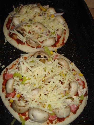 PIZZA
