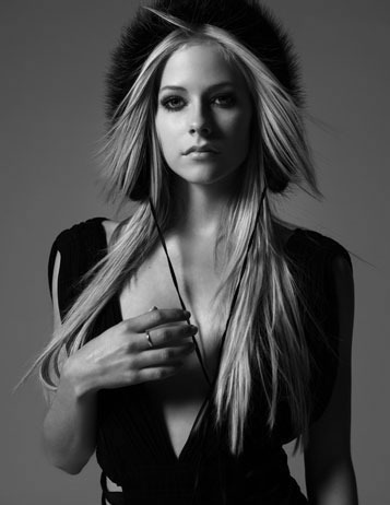 Ca-Si-Avril-Lavigne-1