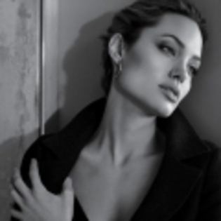 39_22 - poze k Angelina Jolie