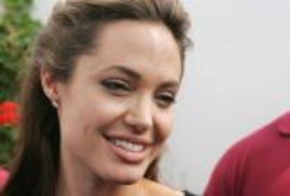 angelina_jolie_30 - poze k Angelina Jolie
