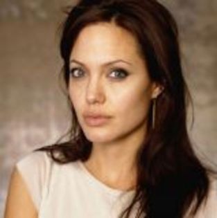 angelina_jolie_37 - poze k Angelina Jolie