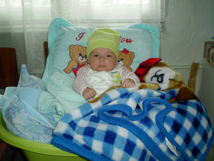 P4110031 - poze cu bebe-alexandru george