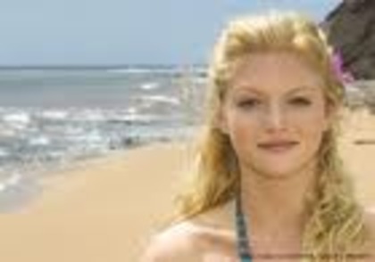 12 - Cariba Heine