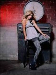 15360070_JPADRPSMI - poze ashley tisdale