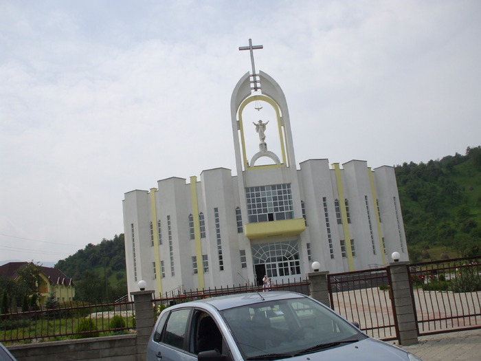 biserica in ardeal 1 - 11 - Discovery - romania 1