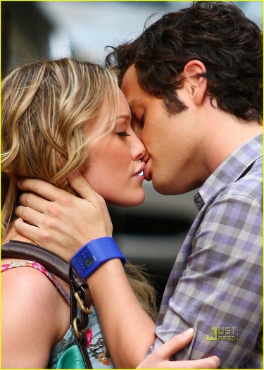 penn kiss hilary