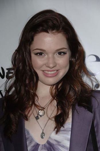 090822-17 - Jennifer Stone