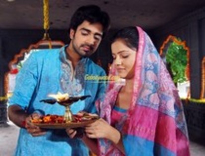 13422982_SHDHZWPHD - radika choti bahu