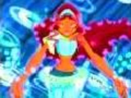  - Club Winx transform