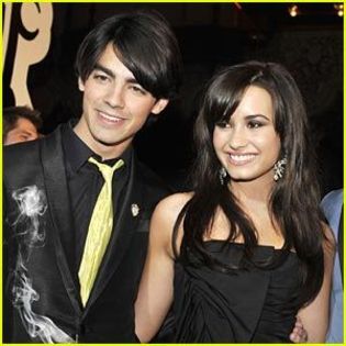  - Demi Lovato - schimbare de look dupa ce s-a despartit de Joe Jonas