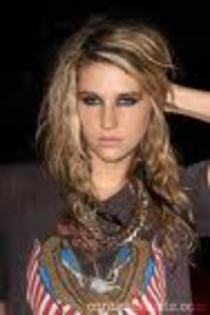 20 - Kesha