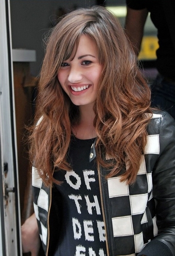 demi-lovato-709055l