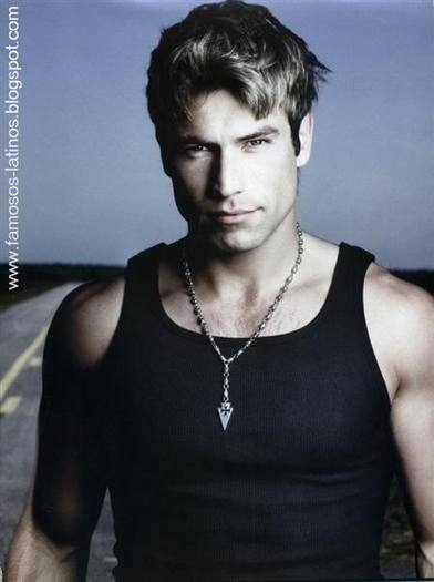  - Rafael Amaya