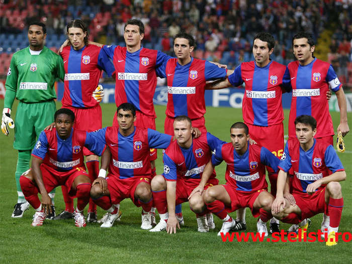 64744_wallpaper_steaua - FC STEAUA BUCURESTI