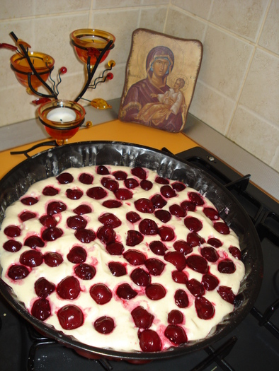 TARTA CU VISINE