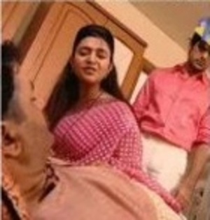 14687237_DPABRNGDN[2]_005 - Capturi-Banoo Main Teri Dunlhann