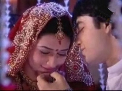 14687241_ZPJCOGJTS[1]_002 - Capturi-Banoo Main Teri Dunlhann