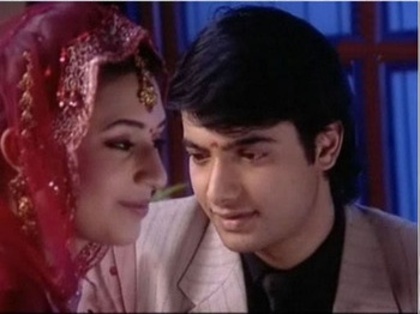 14687241_ZPJCOGJTS[1]_003 - Capturi-Banoo Main Teri Dunlhann