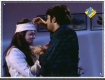 12394734_HXPXFQODA[1]_002 - Capturi-Banoo Main Teri Dunlhann