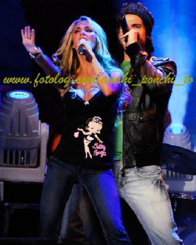 1231682144706_f - Anahi