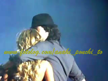 1231858861636_f - Anahi