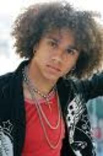 17 - Corbin Bleu