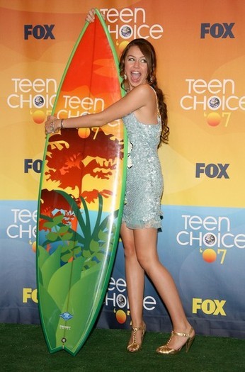 14124245_KXAHNGCFL - Teen Choice Awards