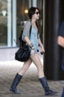 11665322_HZNUFDXGV - cateva poze cool cu miley