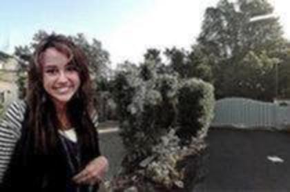 11665607_IZSZSMIPR - cateva poze cool cu miley