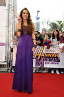 CTELUYIFITVXJZKTRNI - 000-Hannah Montana-The Movie-Premiere Roma