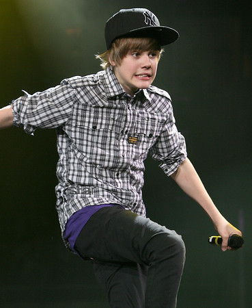 11357916_QKOIYDYKY[1] - Justin  Bieber