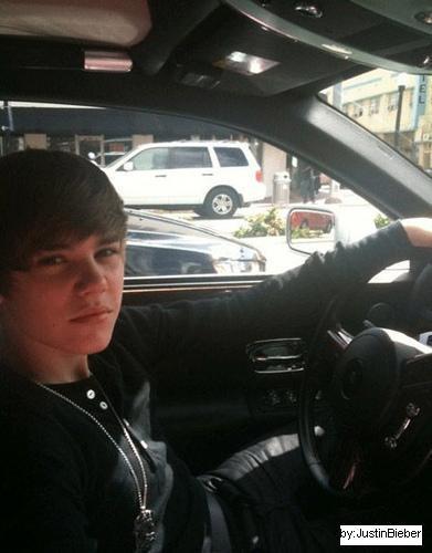 14240759_JASJLNHAL[1] - Justin  Bieber