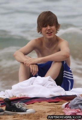 14352862_WCBRBZNWW[1] - Justin  Bieber