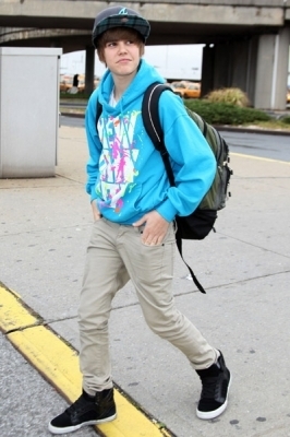 12640707_VNKCDHIIP[1] - Justin  Bieber