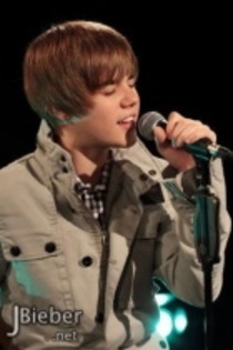14482808_VVDNWDXNL[1] - Justin  Bieber