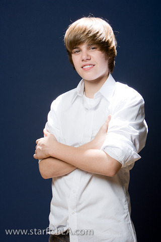 15695867_OOTHMWEVC[1] - Justin  Bieber