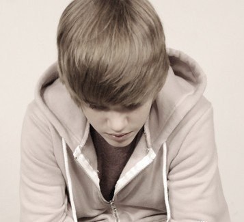 15017121_ZQDCFBRKF[1] - Justin  Bieber