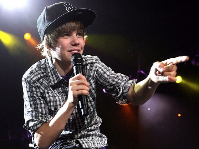 15753961_GLMSUXZSH[1] - Justin  Bieber