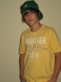 15394946_PWDMTGOUS[1] - Justin  Bieber
