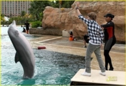 15432971_BYFXEWAYB[2] - Justin  Bieber