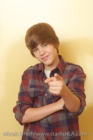 15433409_EAPTKMNBU[1] - Justin  Bieber